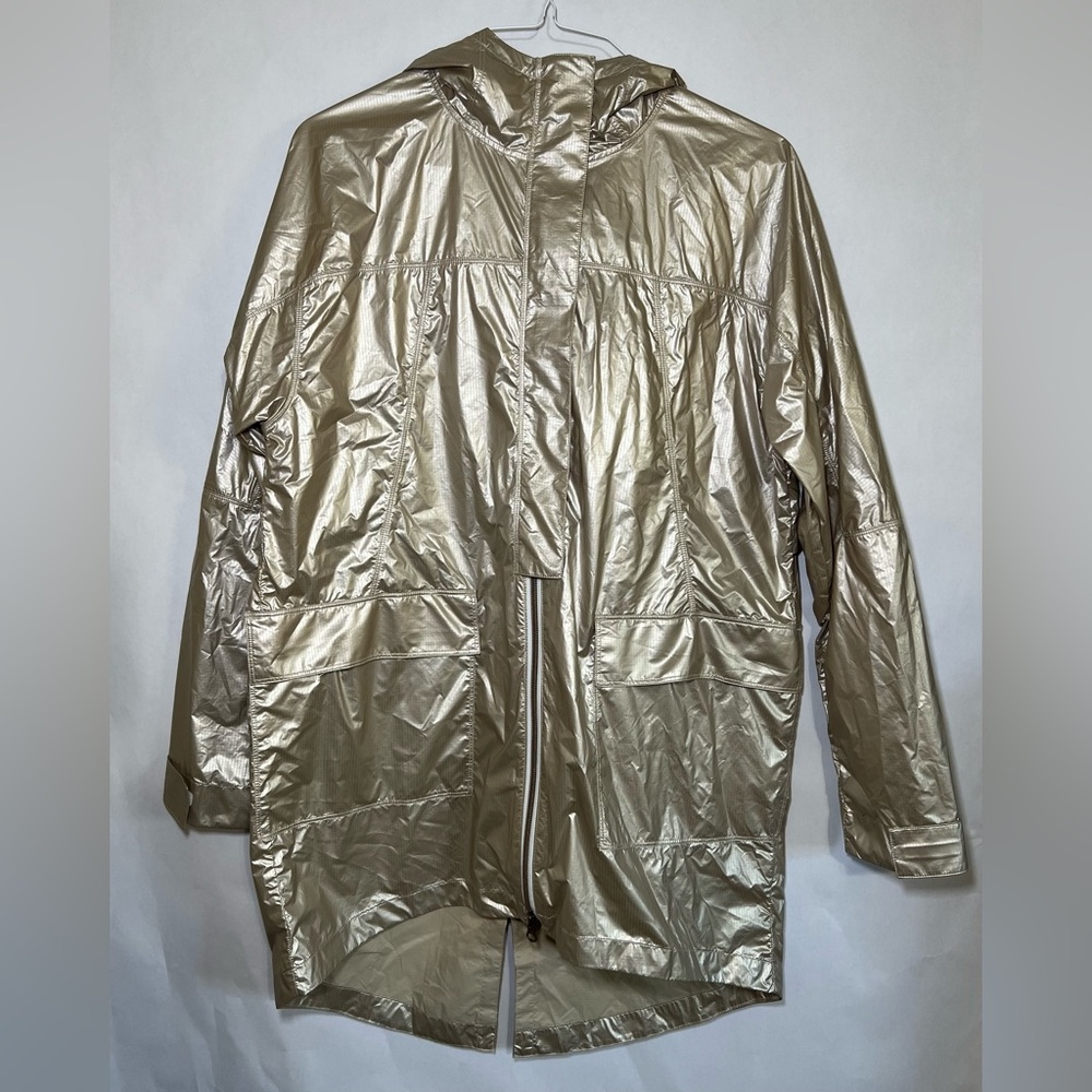 Under Armour Metallic Gold Hooded Windbreaker Jacket Size Small NWT - Picture 2 of 15